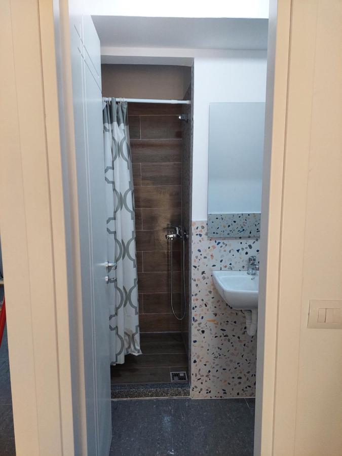 Saranda Boutique Hostel Kültér fotó